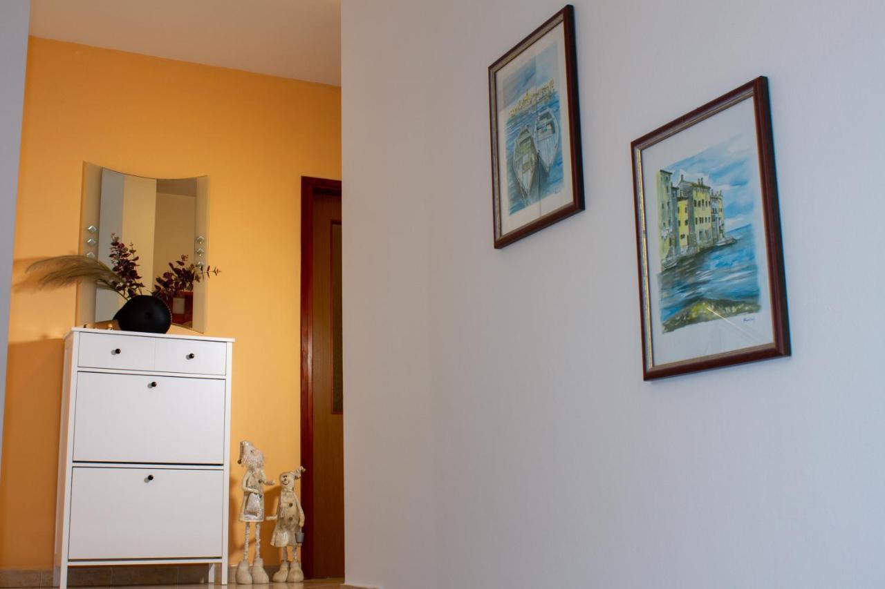 Adry With Balcony, Free Parking & Bikes Rovinj